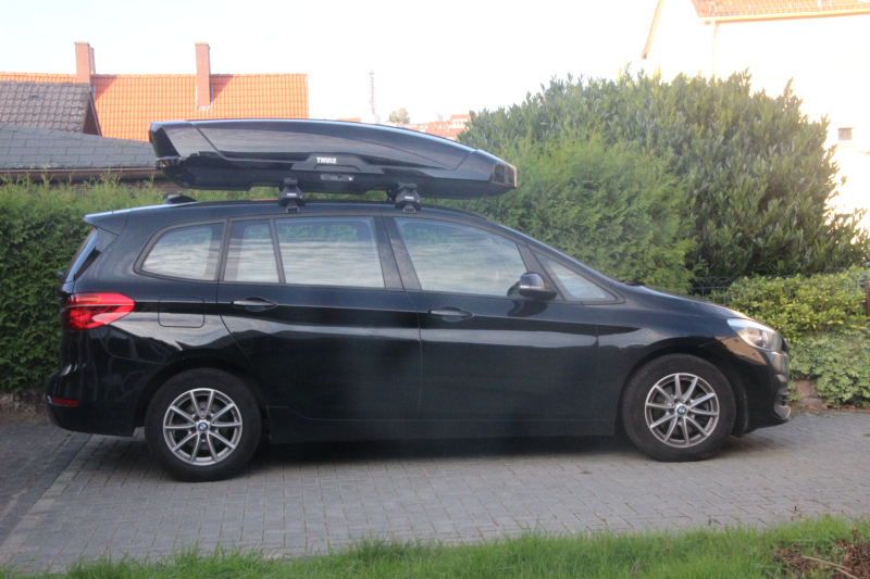 Neustadt: Dachbox mit 640 Liter Volumen von THULE auf einem 2er BMW Gran Tourer